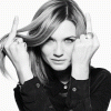 Bonnie Wright 